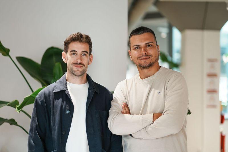 Luis y Carlos Profile Image